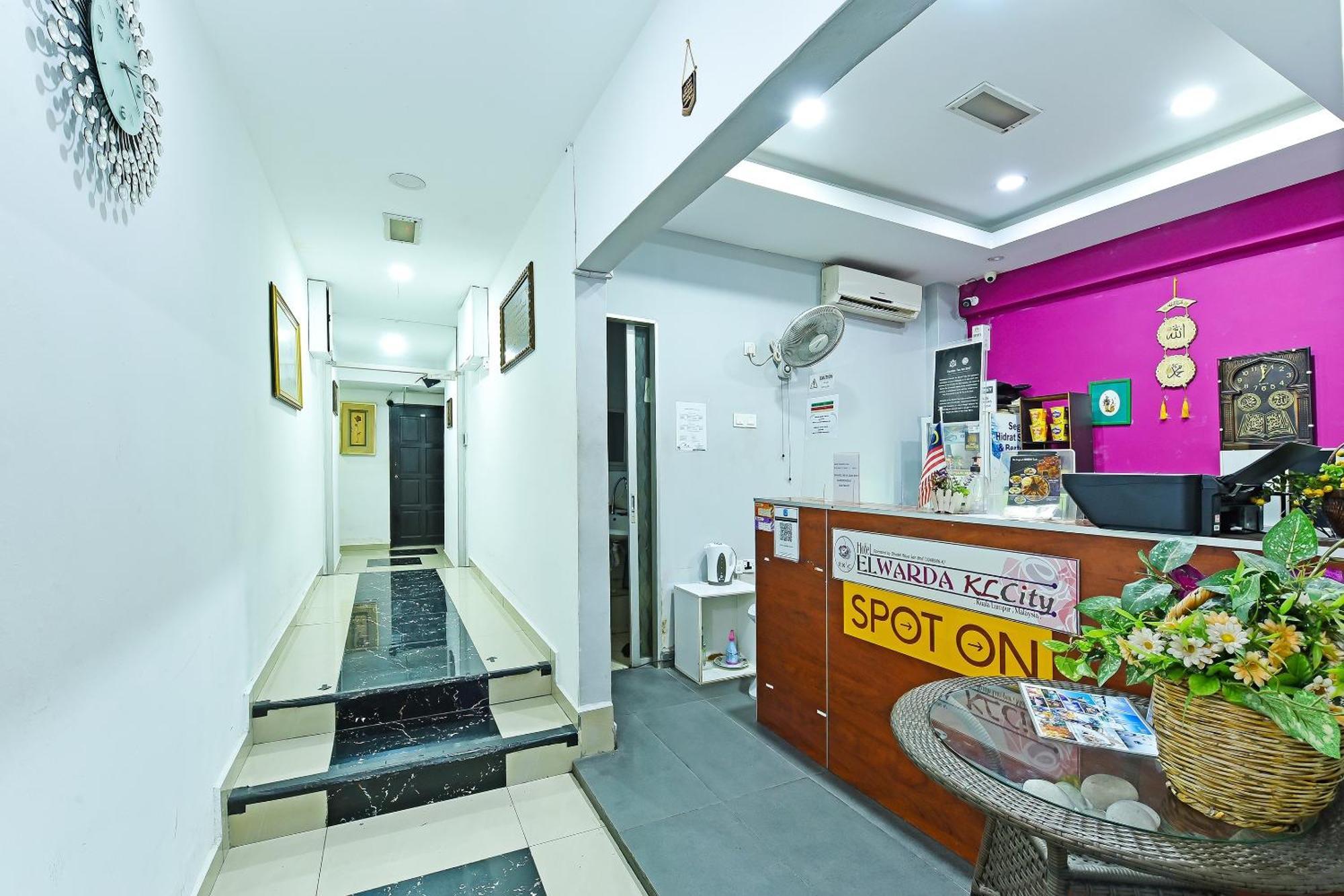Oyo 90138 Hotel Elwarda Klcity Kuala Lumpur Exterior foto